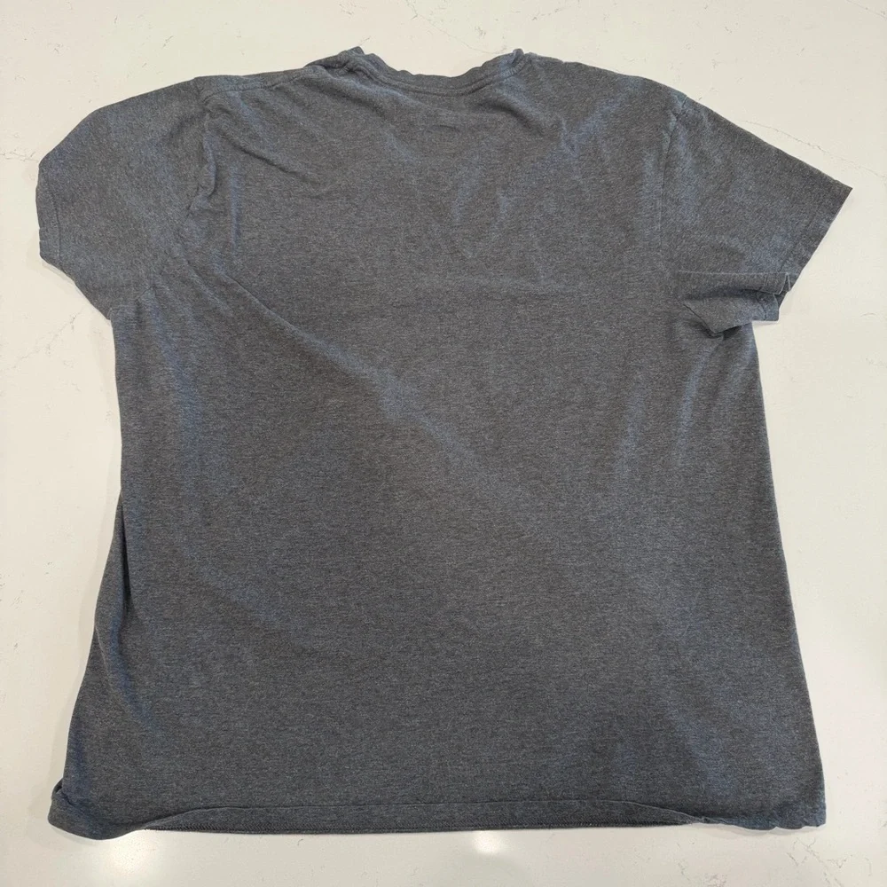 Polo Ralph Lauren Men’s Gray V-Neck T-Shirt XL